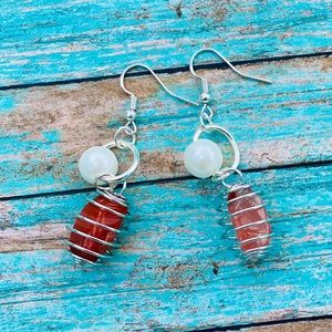 NWT Red Carnelian and Pearl 925 Sterling Silver Earrings